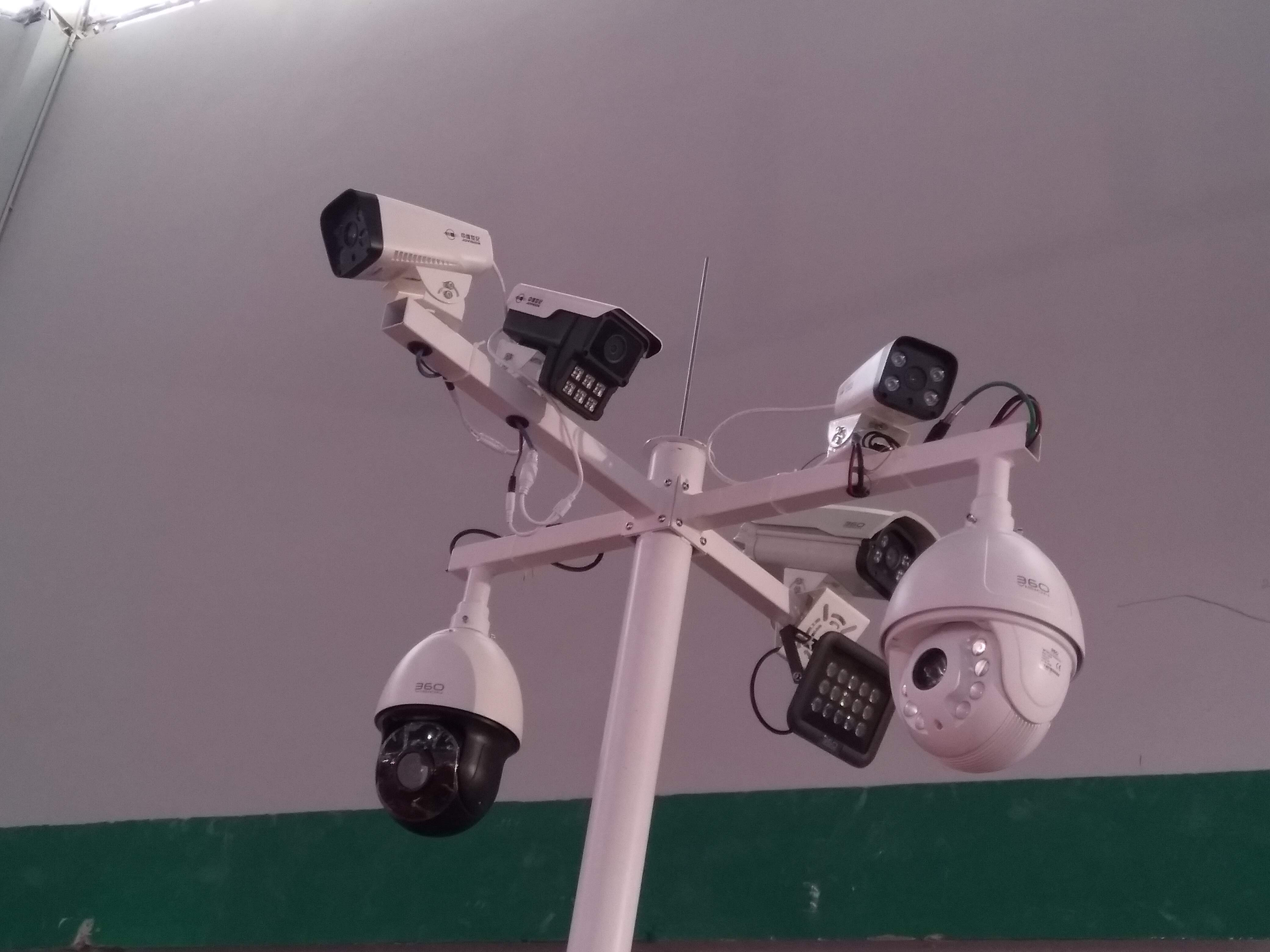 Vente et installation des caméras de surveillance Profile Picture